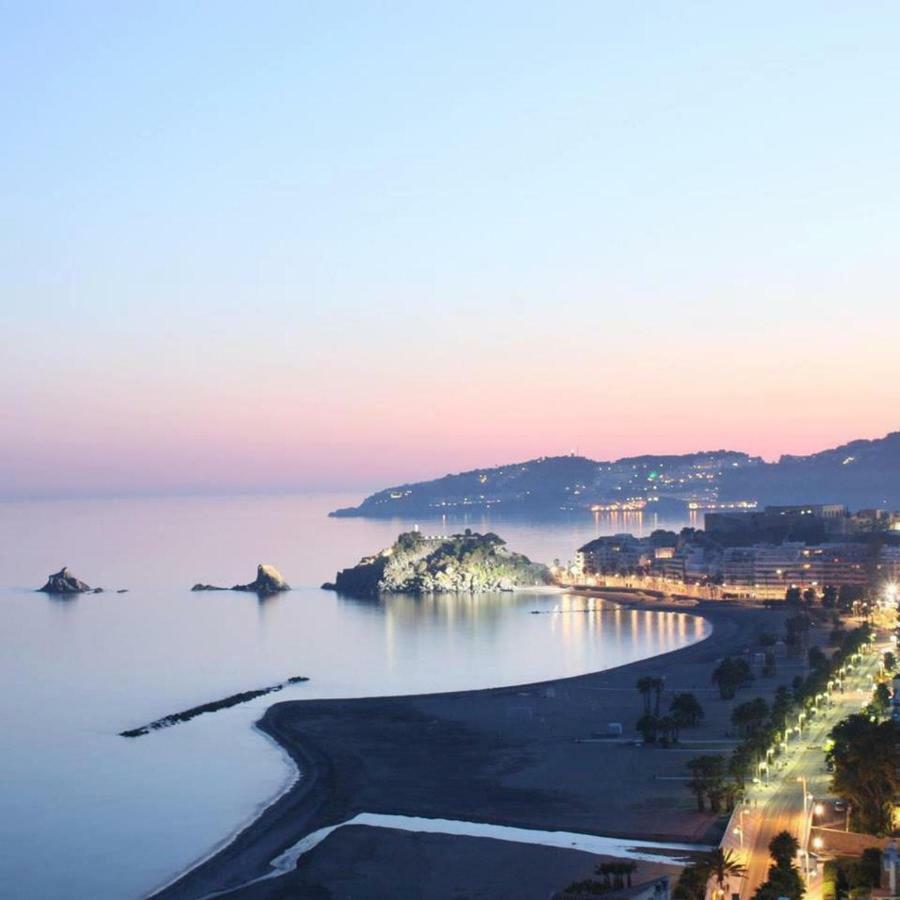 Апартаменти Puerta Del Mar Альмуньєкар Екстер'єр фото
